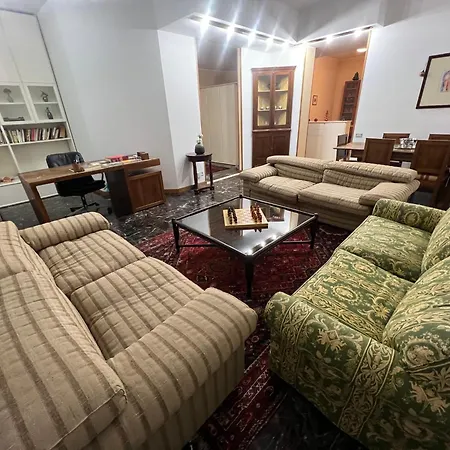 Apartamento Elegante In Parco